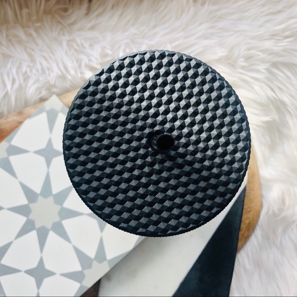 Starbucks // Bundle of 2 Studded Holiday Tumblers - Picture 3 of 8